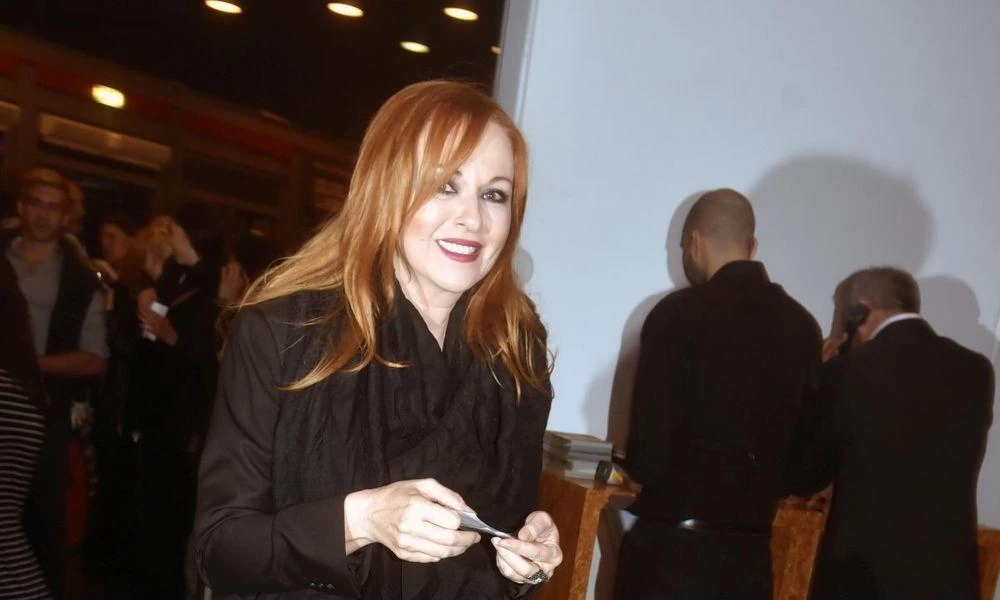 Έξαλλη η Κοραλία Καράντη με τις κατηγορίες περί ρατσισμού